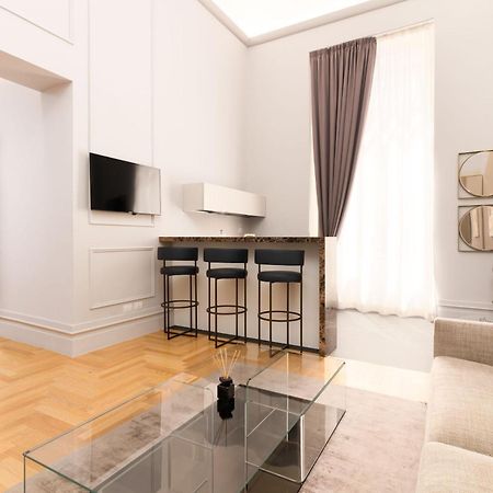 Limehome Lecce Palazzo Bn المظهر الخارجي الصورة