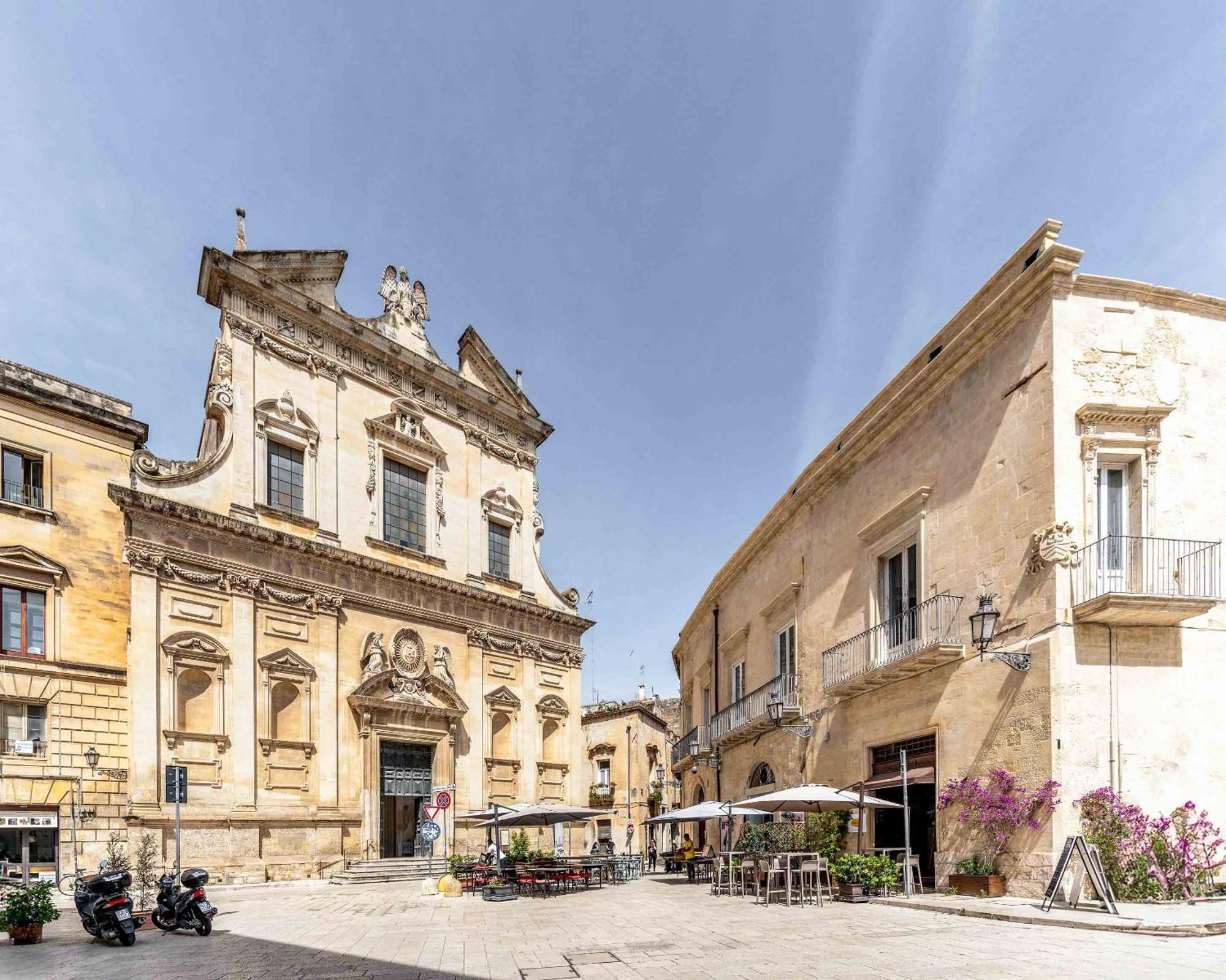 Limehome Lecce Palazzo Bn المظهر الخارجي الصورة