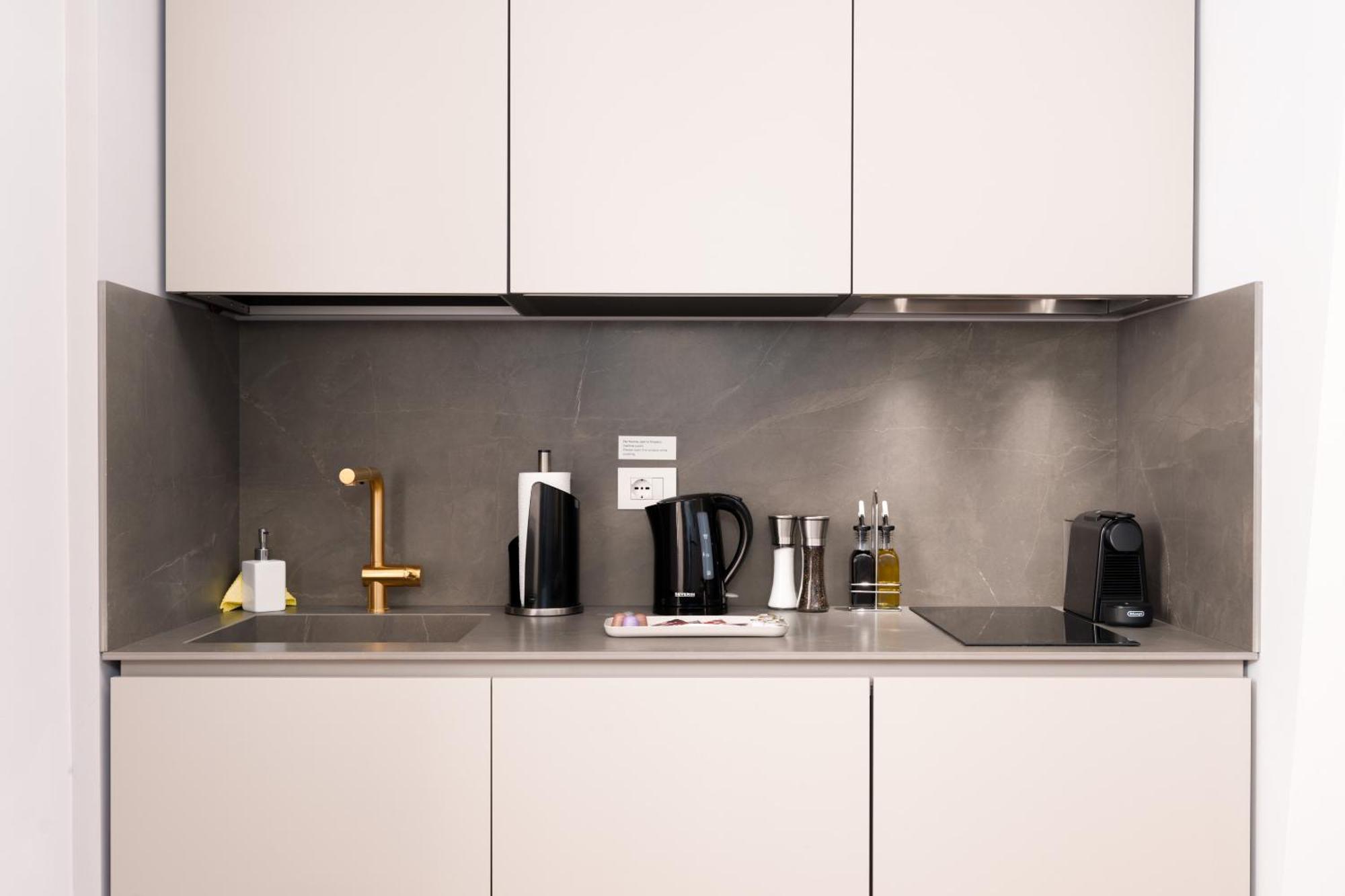 Limehome Lecce Palazzo Bn المظهر الخارجي الصورة